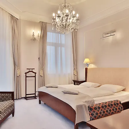 فندق Sun Palace Wellness Mariánské Lázně