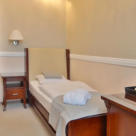 فندق Sun Palace Wellness Mariánské Lázně